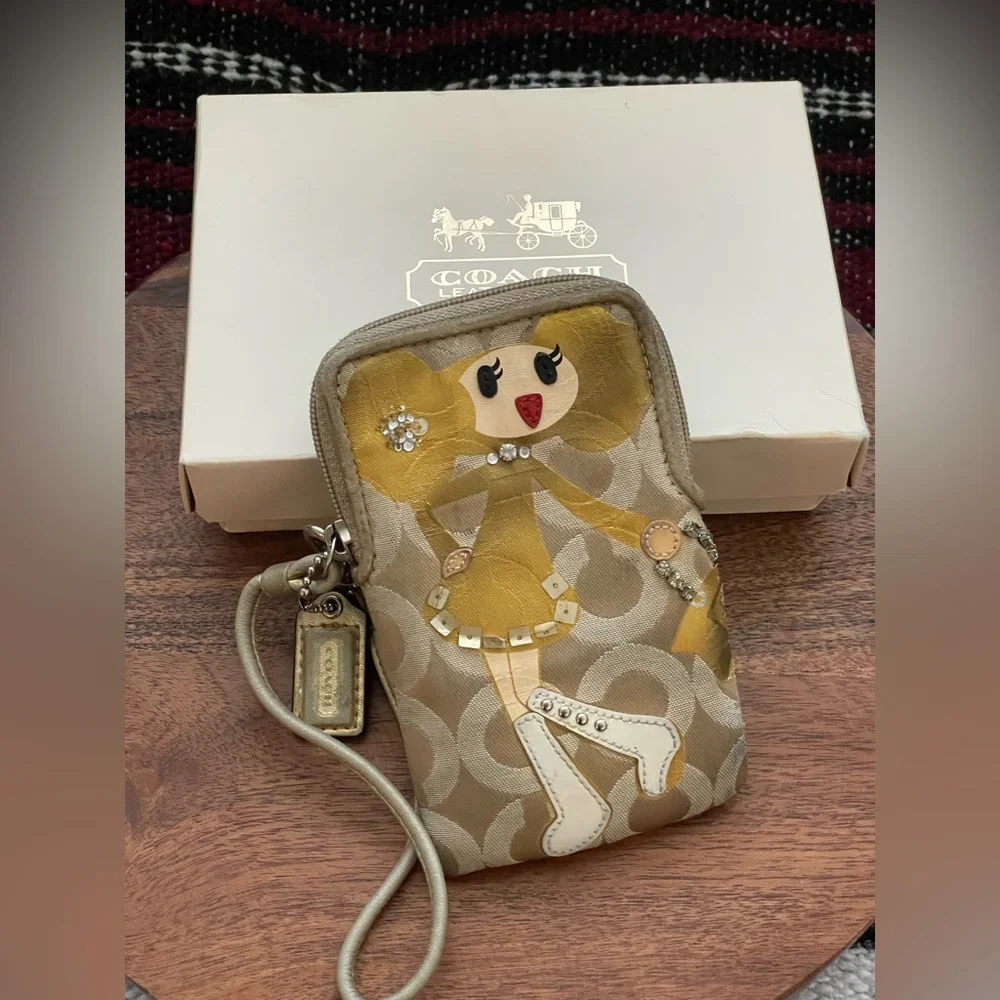 Coach Poppy Chan Goldy Wristlet with Box